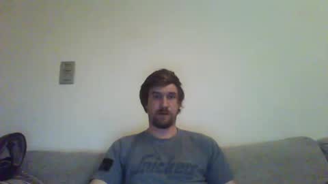 Snapshot of basteleus1 chatting on 6, 2, 2025 basteleus1 online show from 6, 2, 2025