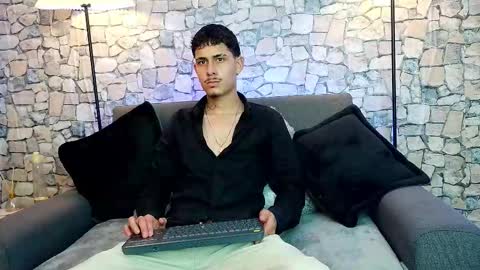 Bastian online show from 16, 11, 2025