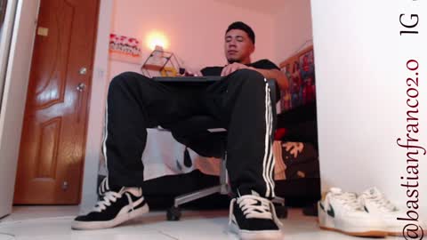 Bastian Independent Model online show from 15, 12, 2024