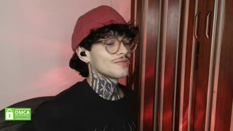 Snapshot of bastiel_ chatting on 10, 2, 2026 Bastiel online show from 10, 2, 2026