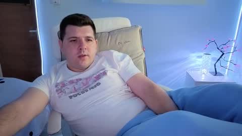 Snapshot of basystem8 chatting on 9, 3, 2026 BASY online show from 9, 3, 2026