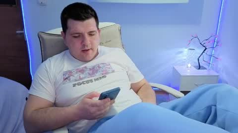 Snapshot of basystem8 chatting on 4, 4, 2026 BASY online show from 4, 4, 2026