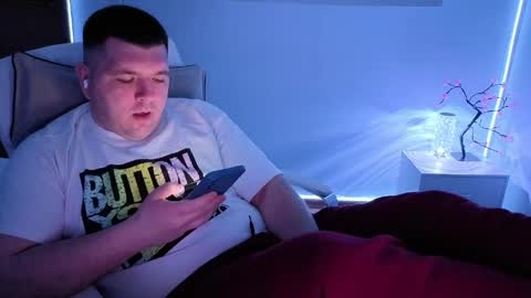 Snapshot of basystem8 chatting on 8, 4, 2026 BASY online show from 8, 4, 2026