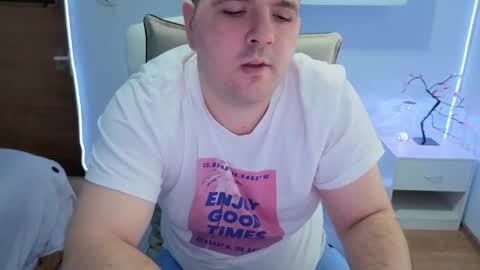 Snapshot of basystem8 chatting on 13, 4, 2026 BASY online show from 13, 4, 2026