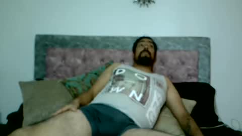 Snapshot of batery82 chatting on 5, 3, 2025 batery82 online show from 5, 3, 2025