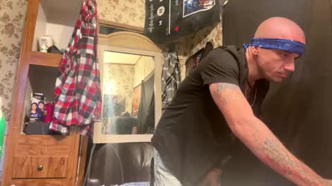 Snapshot of battlewolfxx chatting on 6, 1, 2025 battlewolfxx online show from 6, 1, 2025