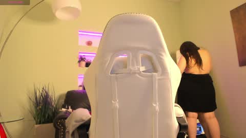 battymoll online show from 11, 4, 2026