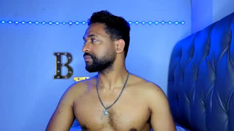 john online show from 11, 4, 2026