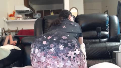 Julie online show from 24, 3, 2026