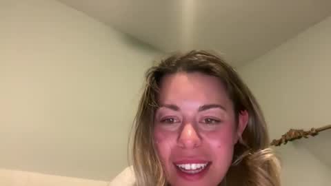 Snapshot of bbygirlxxo chatting on 22, 3, 2026 bbygirlxxo online show from 22, 3, 2026