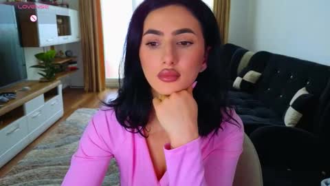 Kristy online show from 5, 3, 2026