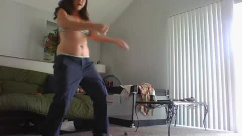 bdsmcutiepue online show from 13, 4, 2026