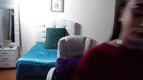 Ela online show from 8, 10, 2025