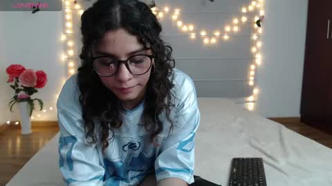 Snapshot of be_sinners chatting on 5, 6, 2026 Sara Juan online show from 5, 6, 2026