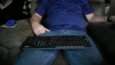 Snapshot of beachguy38 chatting on 1, 12, 2024 beachguy38 online show from 1, 12, 2024