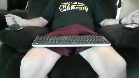 Snapshot of beachguy38 chatting on 28, 2, 2026 beachguy38 online show from 28, 2, 2026