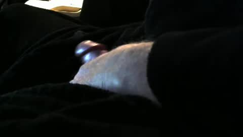 bear4146 online show from 9, 2, 2025