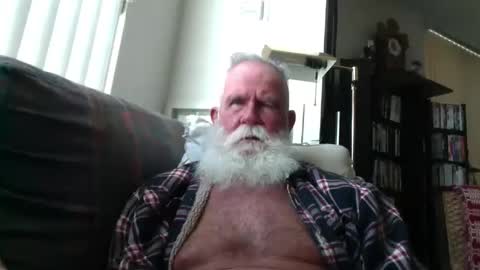 beardbushy online show from 14, 9, 2025