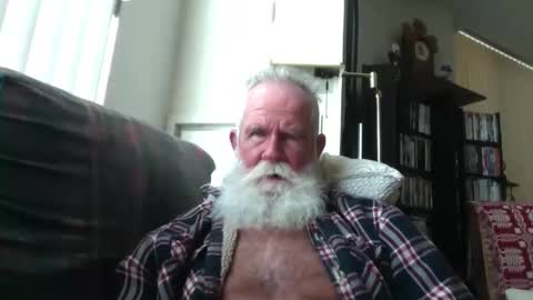 beardbushy online show from 5, 10, 2025