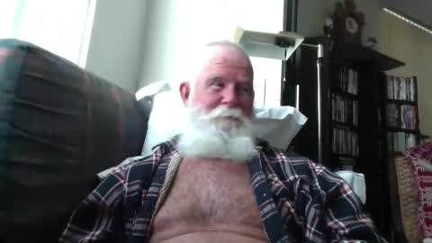 beardbushy online show from 26, 4, 2026