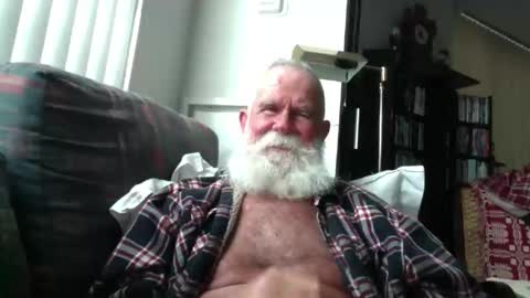Snapshot of beardbushy chatting on 29, 4, 2026 beardbushy online show from 29, 4, 2026