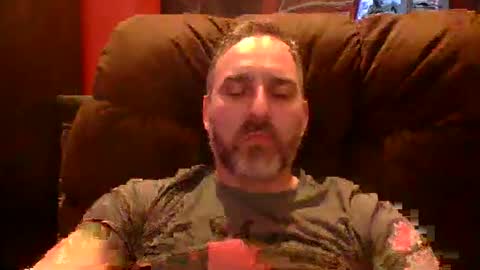 Snapshot of beardedambition chatting on 13, 3, 2026 beardedambition online show from 13, 3, 2026