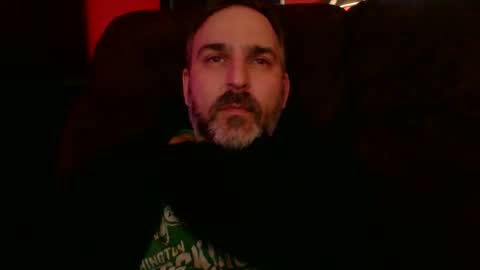 Snapshot of beardedambition chatting on 19, 3, 2026 beardedambition online show from 19, 3, 2026
