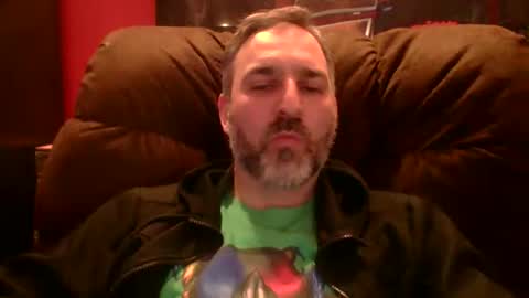 Snapshot of beardedambition chatting on 12, 4, 2026 beardedambition online show from 12, 4, 2026