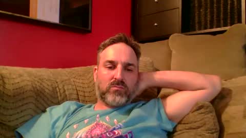 Snapshot of beardedambition chatting on 28, 5, 2026 beardedambition online show from 28, 5, 2026