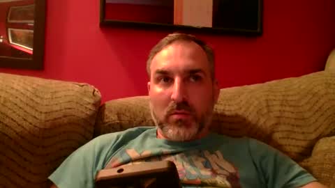 Snapshot of beardedambition chatting on 11, 6, 2026 beardedambition online show from 11, 6, 2026