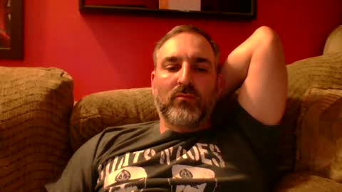 Snapshot of beardedambition chatting on 18, 6, 2026 beardedambition online show from 18, 6, 2026