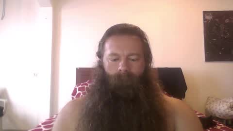 Snapshot of beardeddonkey88 chatting on 17, 11, 2025 beardeddonkey88 online show from 17, 11, 2025