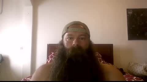 Snapshot of beardeddonkey88 chatting on 22, 11, 2025 beardeddonkey88 online show from 22, 11, 2025