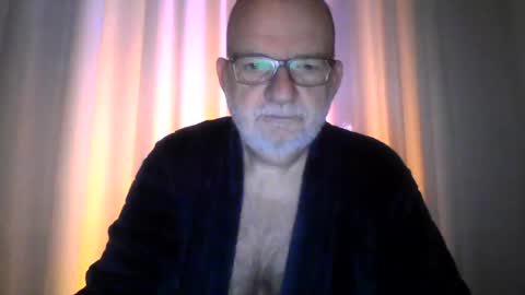 Snapshot of beardman916444 chatting on 25, 12, 2024 Beardman online show from 25, 12, 2024