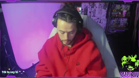 Snapshot of beastbxy chatting on 1, 1, 2025 beast bxy online show from 1, 1, 2025