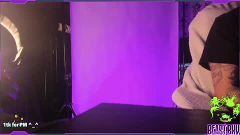 Snapshot of beastbxy chatting on 16, 1, 2025 beast bxy online show from 16, 1, 2025