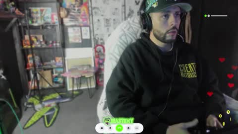 Snapshot of beastbxy chatting on 27, 1, 2025 beast bxy online show from 27, 1, 2025