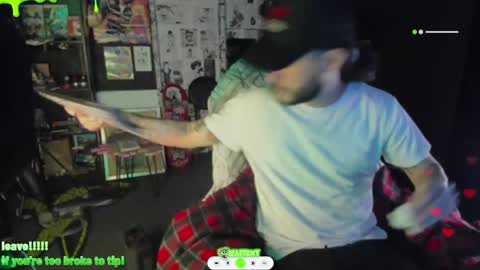 Snapshot of beastbxy chatting on 30, 1, 2025 beast bxy online show from 30, 1, 2025