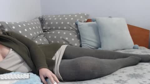 Snapshot of beatrice26 chatting on 13, 12, 2024 beatrice26 online show from 13, 12, 2024