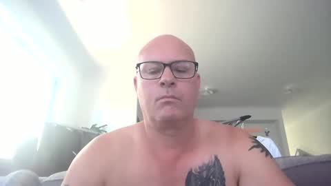 Snapshot of beatsboy87 chatting on 1, 2, 2025 beatsboy87 online show from 1, 2, 2025