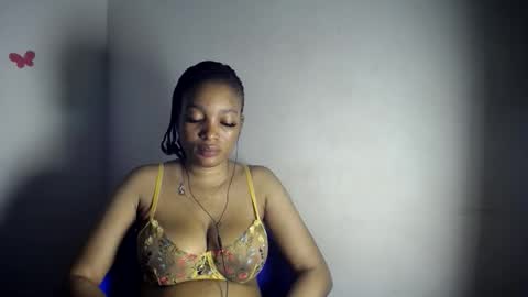 Snapshot of beautiful_moanna chatting on 19, 3, 2026 moanna online show from 19, 3, 2026