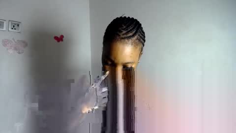Snapshot of beautiful_moanna chatting on 12, 4, 2026 moanna online show from 12, 4, 2026
