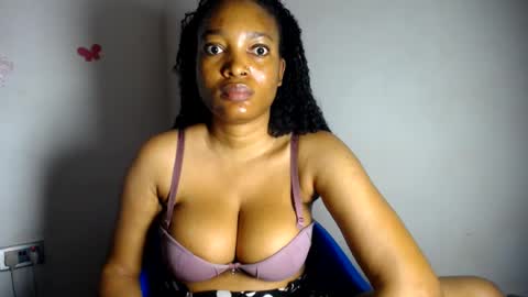 Snapshot of beautiful_moanna chatting on 12, 7, 2026 moanna online show from 12, 7, 2026