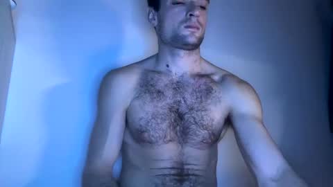 Nik online show from 8, 10, 2025