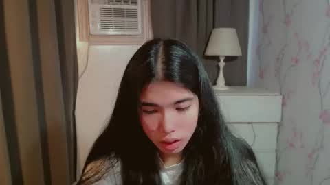 TRIXIE online show from 11, 4, 2026