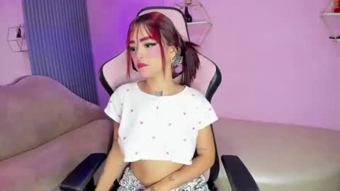 Snapshot of beautty_woman_ chatting on 25, 7, 2026 Sara online show from 25, 7, 2026