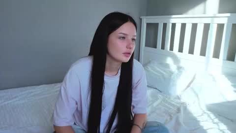 Snapshot of beauty_baby_lips chatting on 22, 10, 2025 beauty_baby_lips online show from 22, 10, 2025