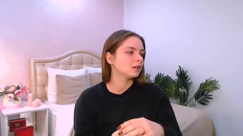 Gloria online show from 24, 11, 2025