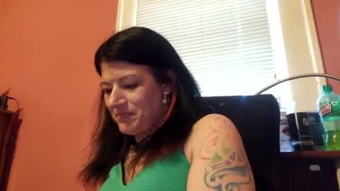 Beautyfulkrazy online show from 25, 6, 2026