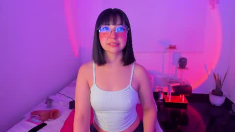 Becca is here online show from 21, 7, 2026